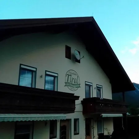 Casa de hóspedes Tirol