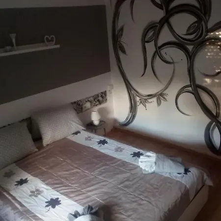 Konukevi Tirol Presseggersee