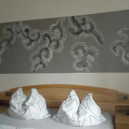 Tirol Pensión Presseggersee