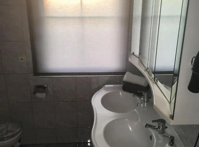 Tirol Pensjonat Presseggersee